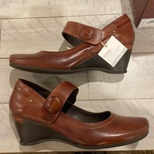 brown Pikolinos wedge heels womens size 11 new with box